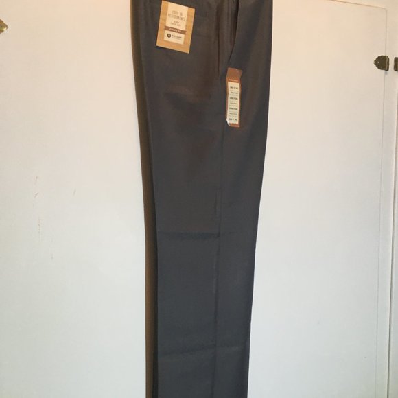 Haggar Clothing Other - Mens Haggar Cool 18 Performance Classic Fit  Pants